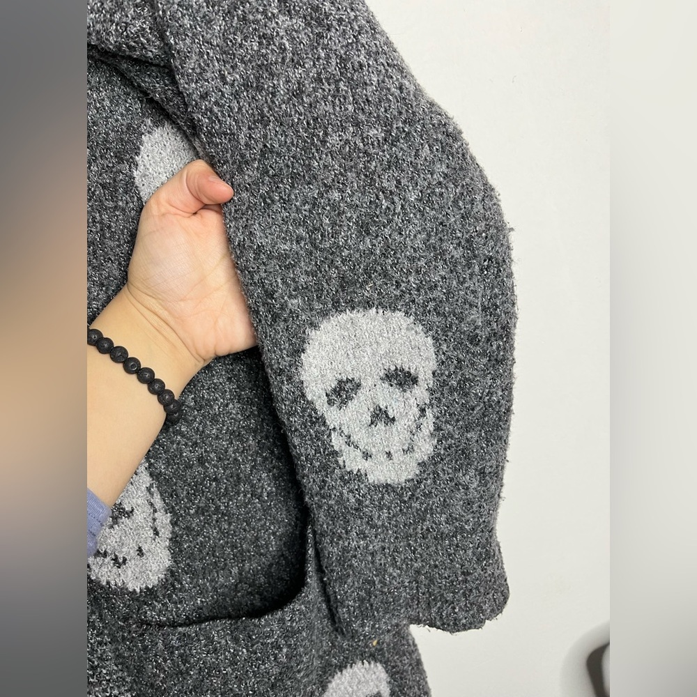 Vintage Gray Skull Patterned Jacket - image 4
